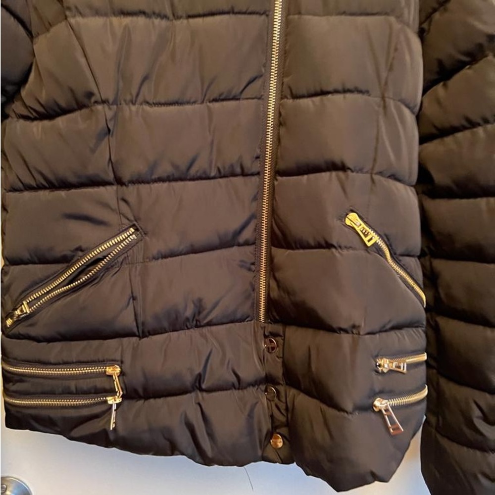 Winter coat - Picture 11 of 12